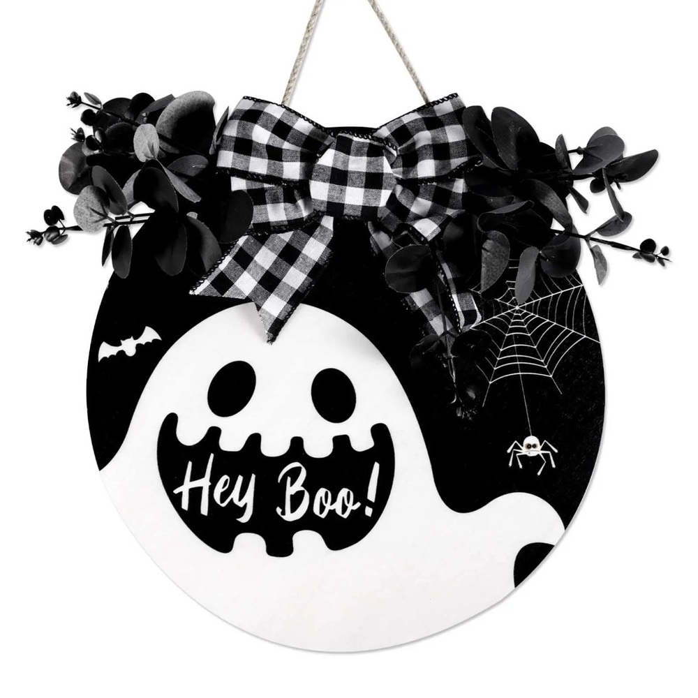 Hey Boo Halloween Ghost Wreath Sign 30cm - Fun Black & White Door Decoration